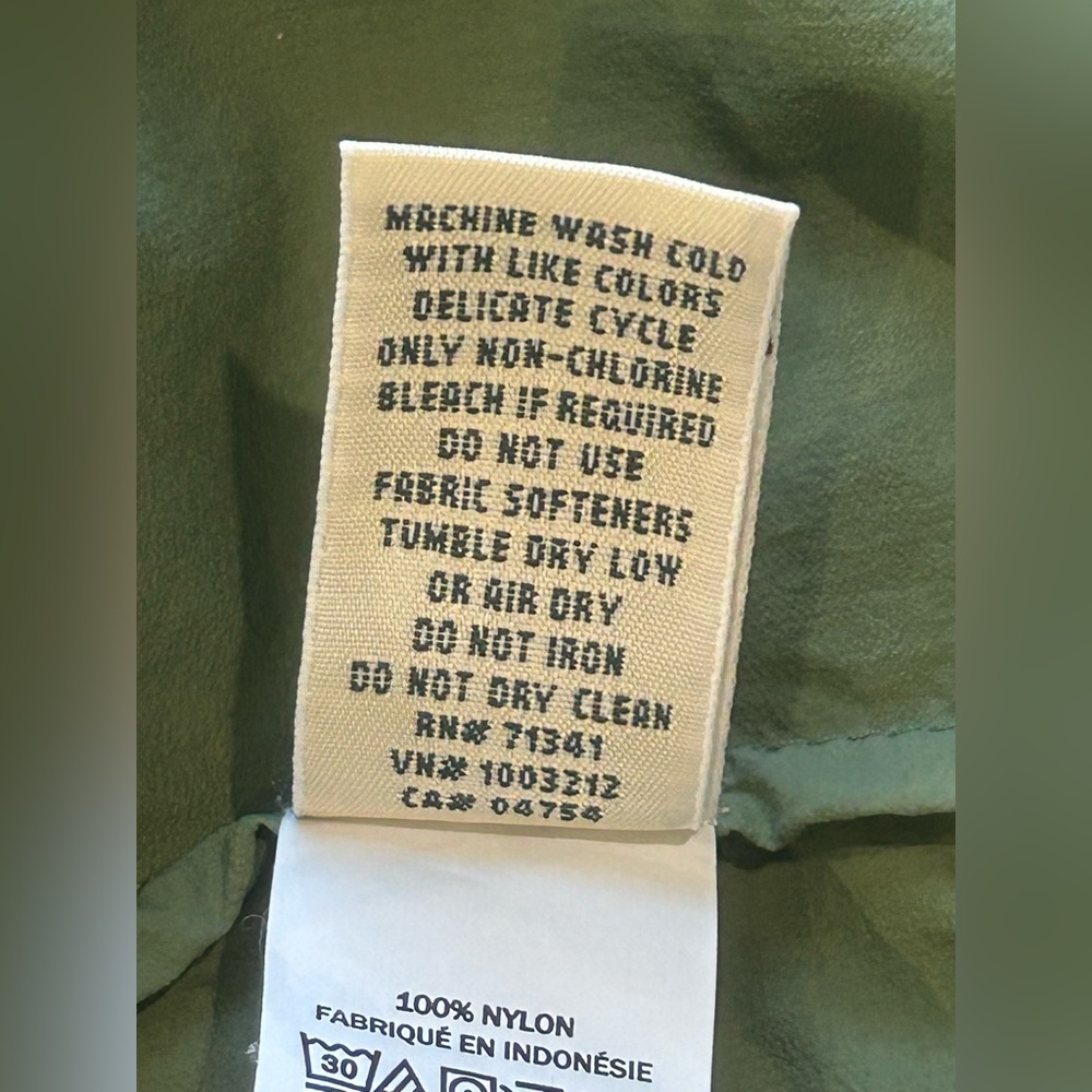 L.L. Bean Colorblock Nylon Anorak Pullover Jacket Green Teal XL Half Zip Hiking - Picture 11 of 12